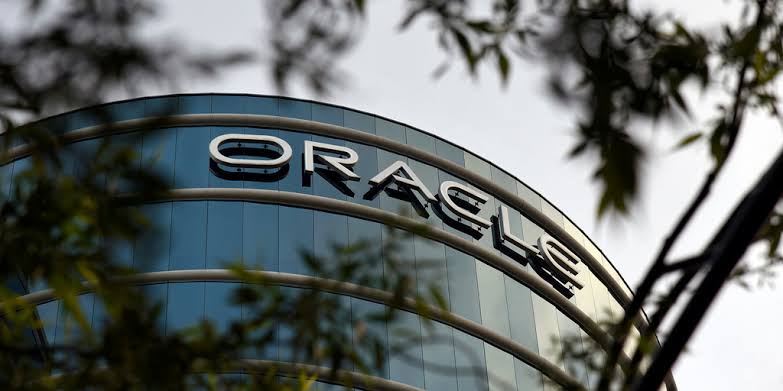 Oracle Senior Analyst (IC1)